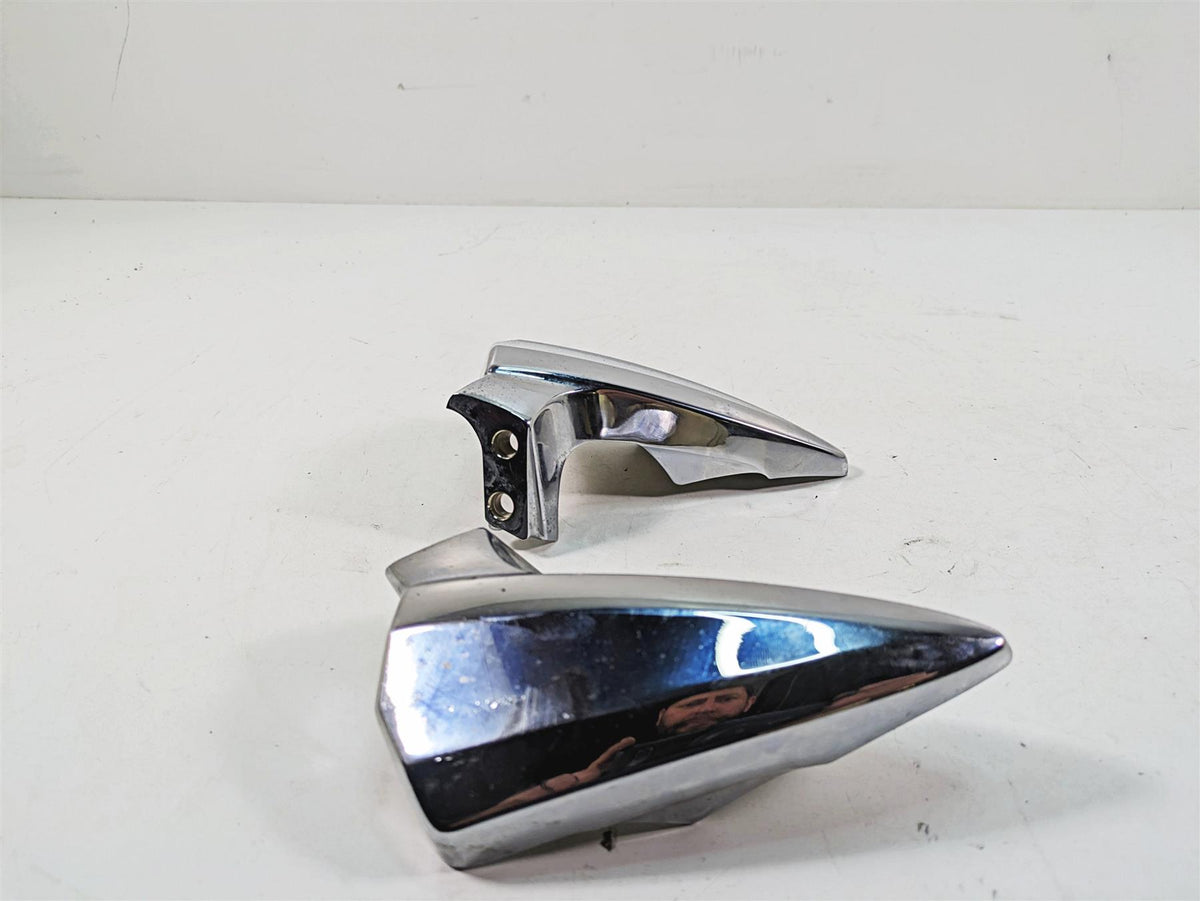 2009 Yamaha XV1900 Raider Headlight Mounts Brackets Holders 5C7-84118-00-00 {{ shop.shopifyCountryName }} - Mototech271