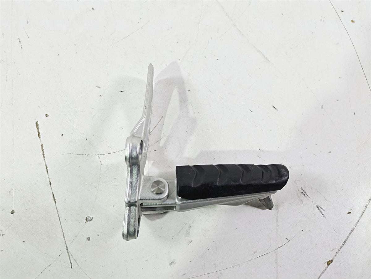2015 BMW R nineT K21 Left Driver Rider Footpeg Foot Peg Rest 46717671077 {{ shop.shopifyCountryName }} - Mototech271