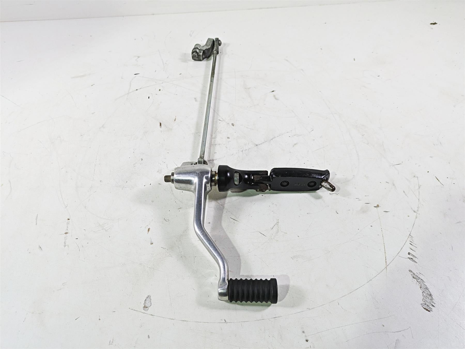2013 Harley VRSCDX Night Rod Sp Left Front Footpeg & Shifter Parts 33757-01A {{ shop.shopifyCountryName }} - Mototech271
