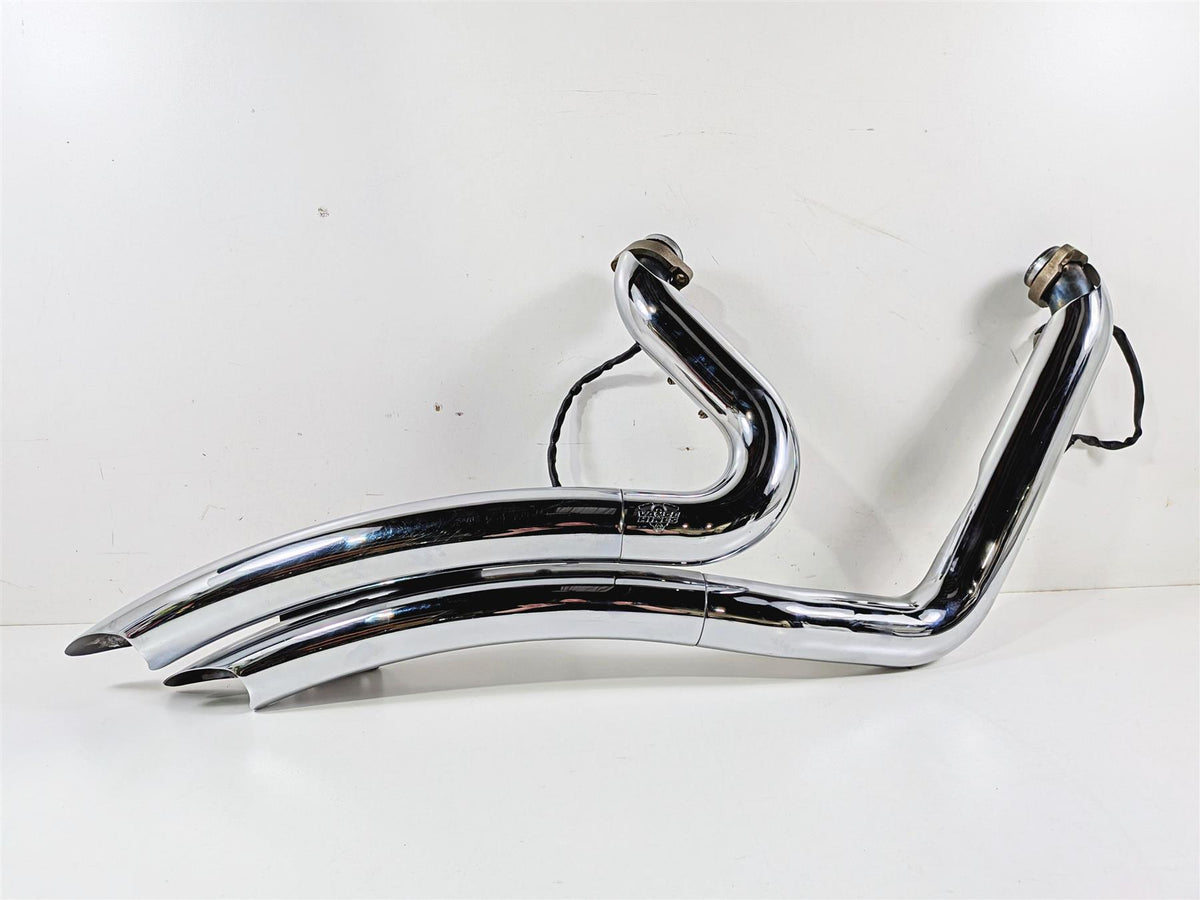 2009 Harley FXCWC Softail Rocker Vance & Hines Big Radius Exhaust System 26079 {{ shop.shopifyCountryName }} - Mototech271