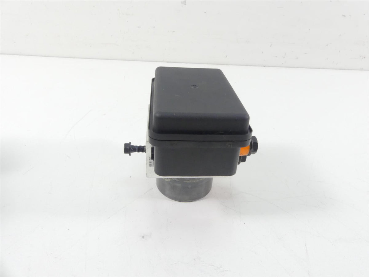 2018 Ducati Panigale 1100 V4 S Abs Brake Pump Module Unit 54240781A {{ shop.shopifyCountryName }} - Mototech271