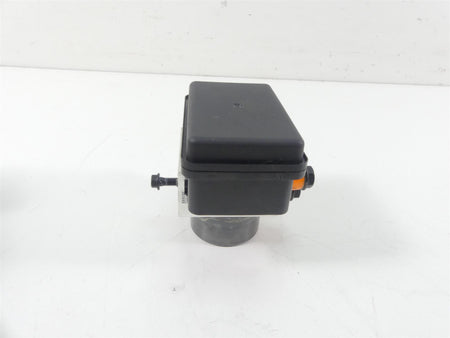 2018 Ducati Panigale 1100 V4 S Abs Brake Pump Module Unit 54240781A {{ shop.shopifyCountryName }} - Mototech271