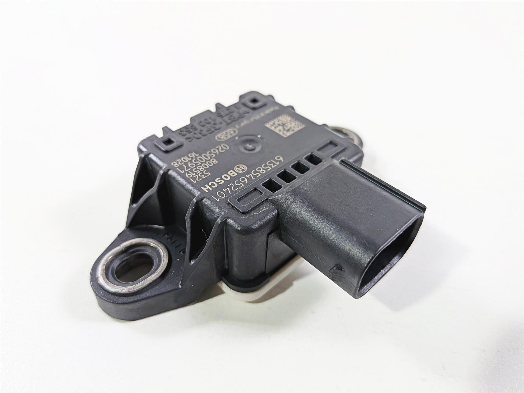 2017 BMW S1000RR K46 Bosch Fall Speed Sensor Drehratensensor 61358546524 {{ shop.shopifyCountryName }} - Mototech271