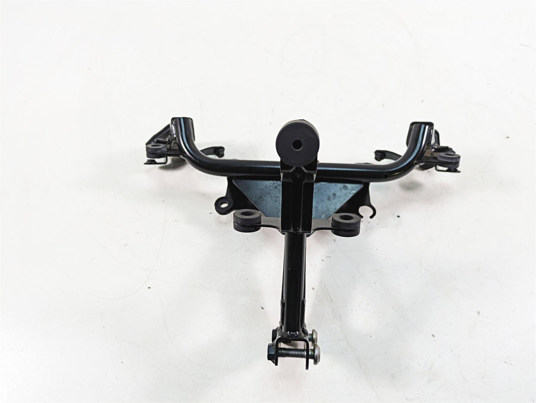 2002 Yamaha FZ1 FZS1000 Fazer Front Fairing Stay Holder Carrier 5LV-28356-00-00 {{ shop.shopifyCountryName }} - Mototech271