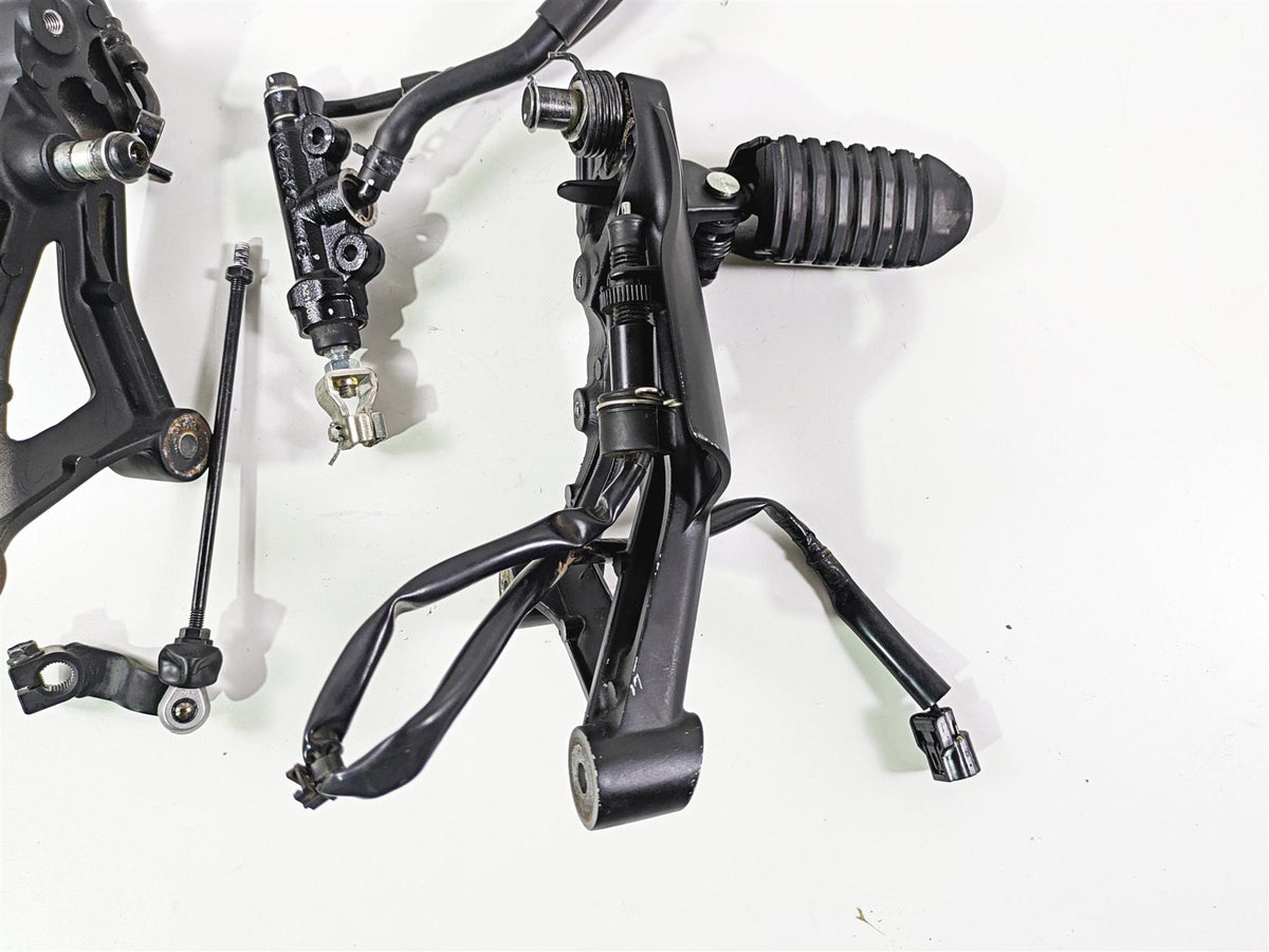 2021 Honda CMX500 Rebel Left Right Foot Peg Rest Set 50600-K87-A00 50700-K87-A00 {{ shop.shopifyCountryName }} - Mototech271