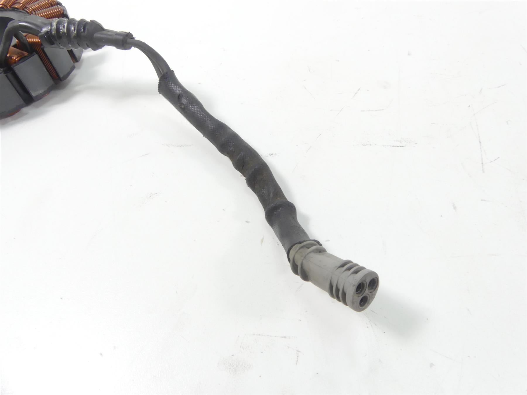 2007 Harley Touring FLHTCU SE CVO Electra Glide Stator Alternator 50A 29987-06D {{ shop.shopifyCountryName }} - Mototech271