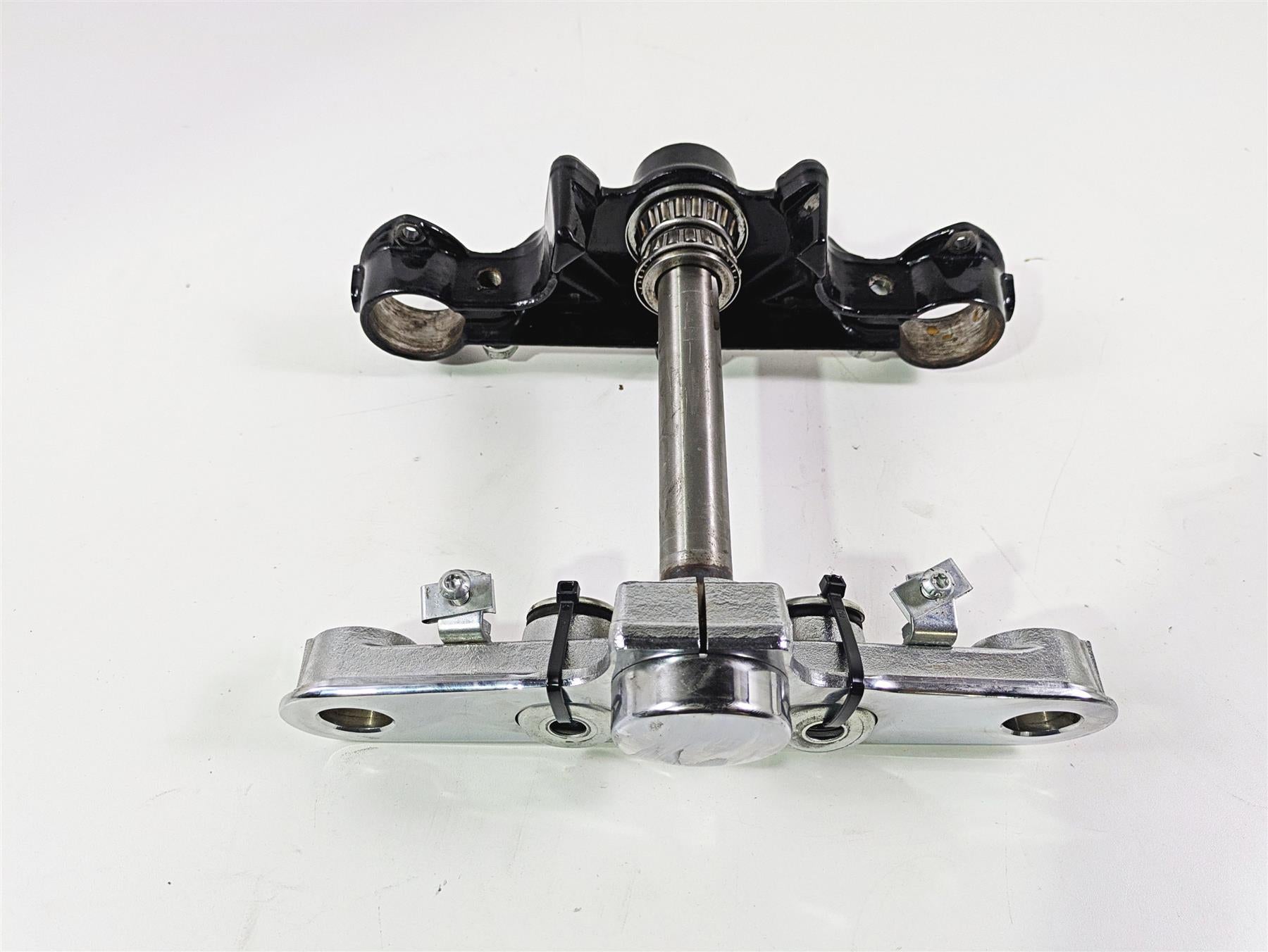 2017 Harley Softail Heritage Classic FLSTC Upper Lower Triple Tree Set 45605-00A {{ shop.shopifyCountryName }} - Mototech271