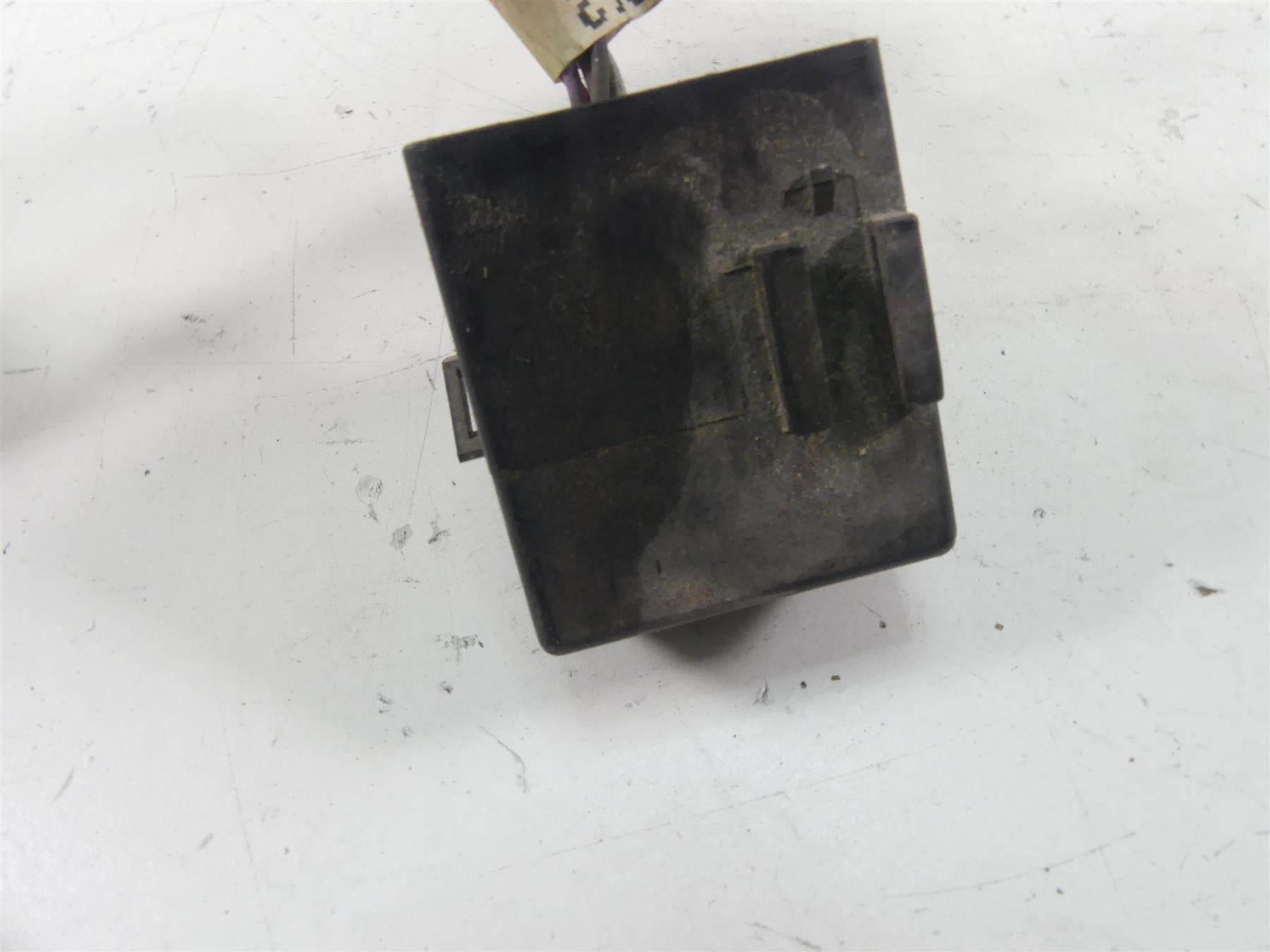 2013 Harley VRSCDX Night Rod Special Rear Blinker Turn Signal Module 41000062 {{ shop.shopifyCountryName }} - Mototech271