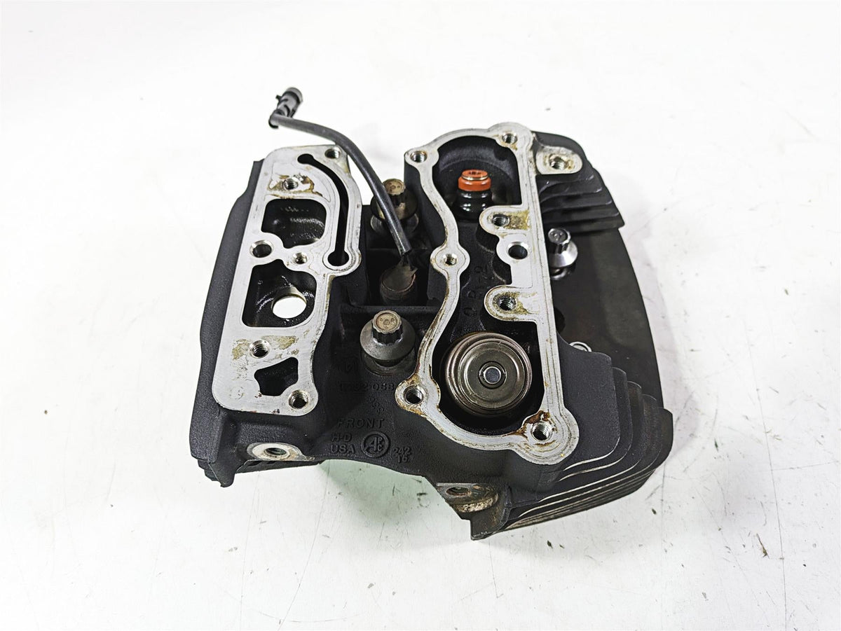 2015 Harley Touring FLHXS Street Glide Front Cylinder Head - Read 17728-08 {{ shop.shopifyCountryName }} - Mototech271