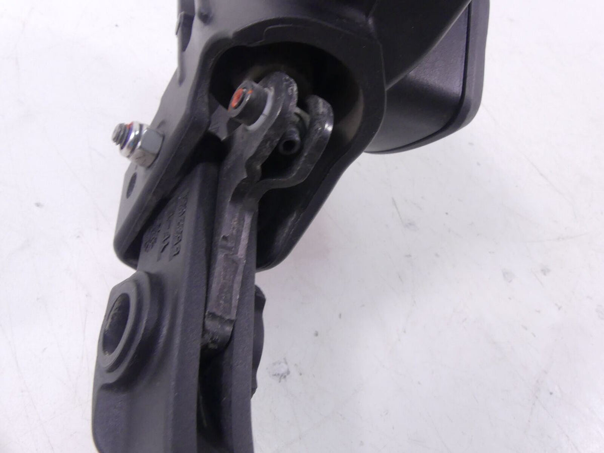 2018 BMW K1600 Bagger Front Brake Master Cylinder + Lever 32728561414 {{ shop.shopifyCountryName }} - Mototech271