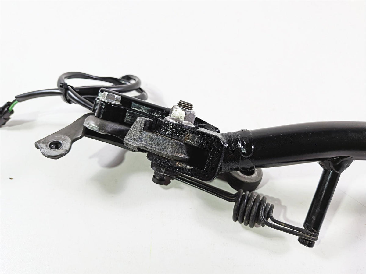 2024 Suzuki GSXR 600 Side Kick Stand Kickstand & Safety Switch 42310-14J00 {{ shop.shopifyCountryName }} - Mototech271