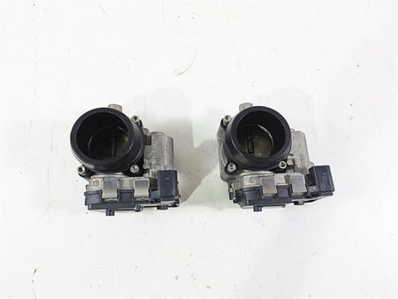 2018 Ducati Hypermotard 939 SP Throttle Fuel Injection Body Set 28240904A {{ shop.shopifyCountryName }} - Mototech271