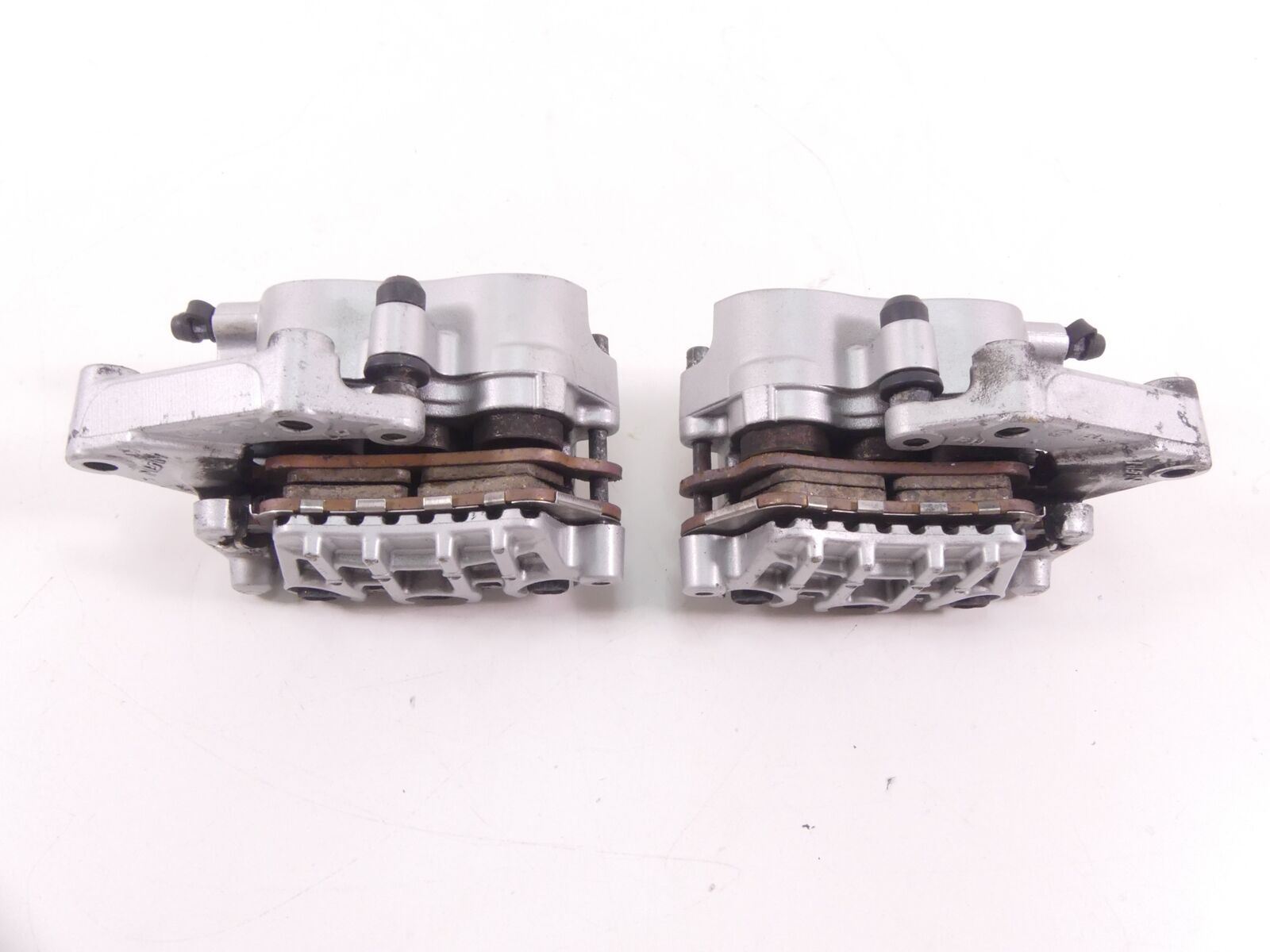 2009 Victory Vision Tour Front Nissin Brake Caliper Set 1910924 1910925 {{ shop.shopifyCountryName }} - Mototech271
