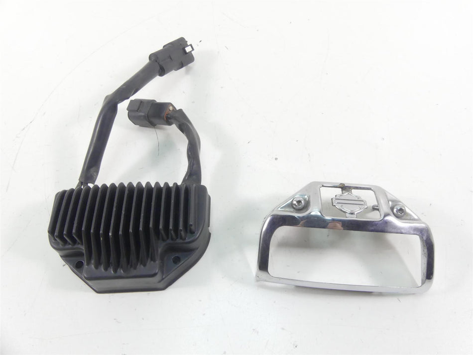 2004 Harley FXDWGI Dyna Wide Glide Rectifier Voltage Regulator 74631-04 {{ shop.shopifyCountryName }} - Mototech271