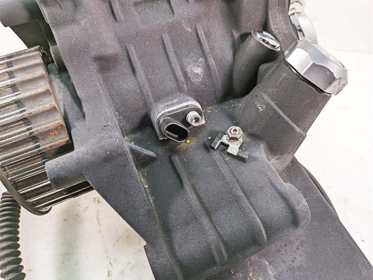 2009 Harley Touring FLHTCU Electra Glide 6 Sp Transmission Gear Box 56k 33162-07 {{ shop.shopifyCountryName }} - Mototech271