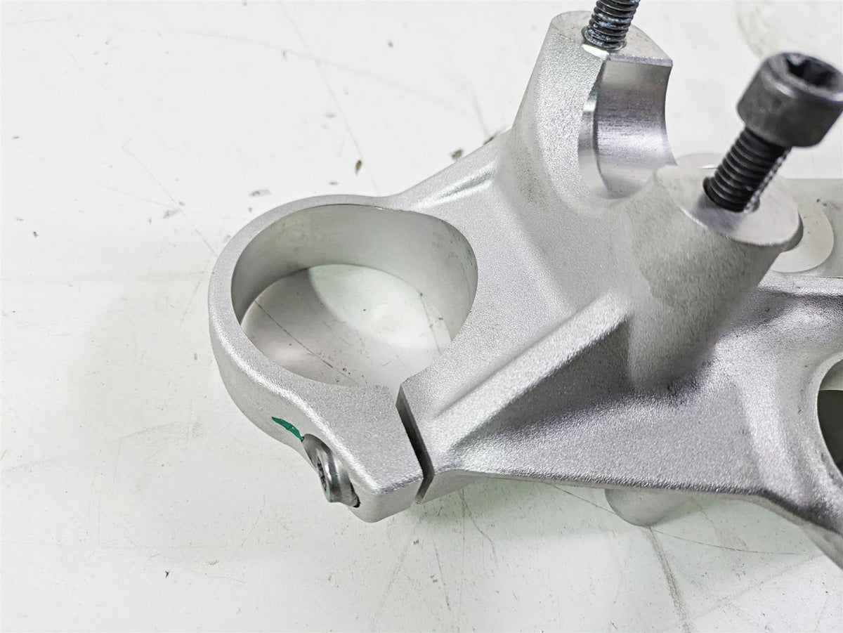2016 BMW R1200RS K54 Upper Triple Tree Steering Clamp 31428525324 {{ shop.shopifyCountryName }} - Mototech271