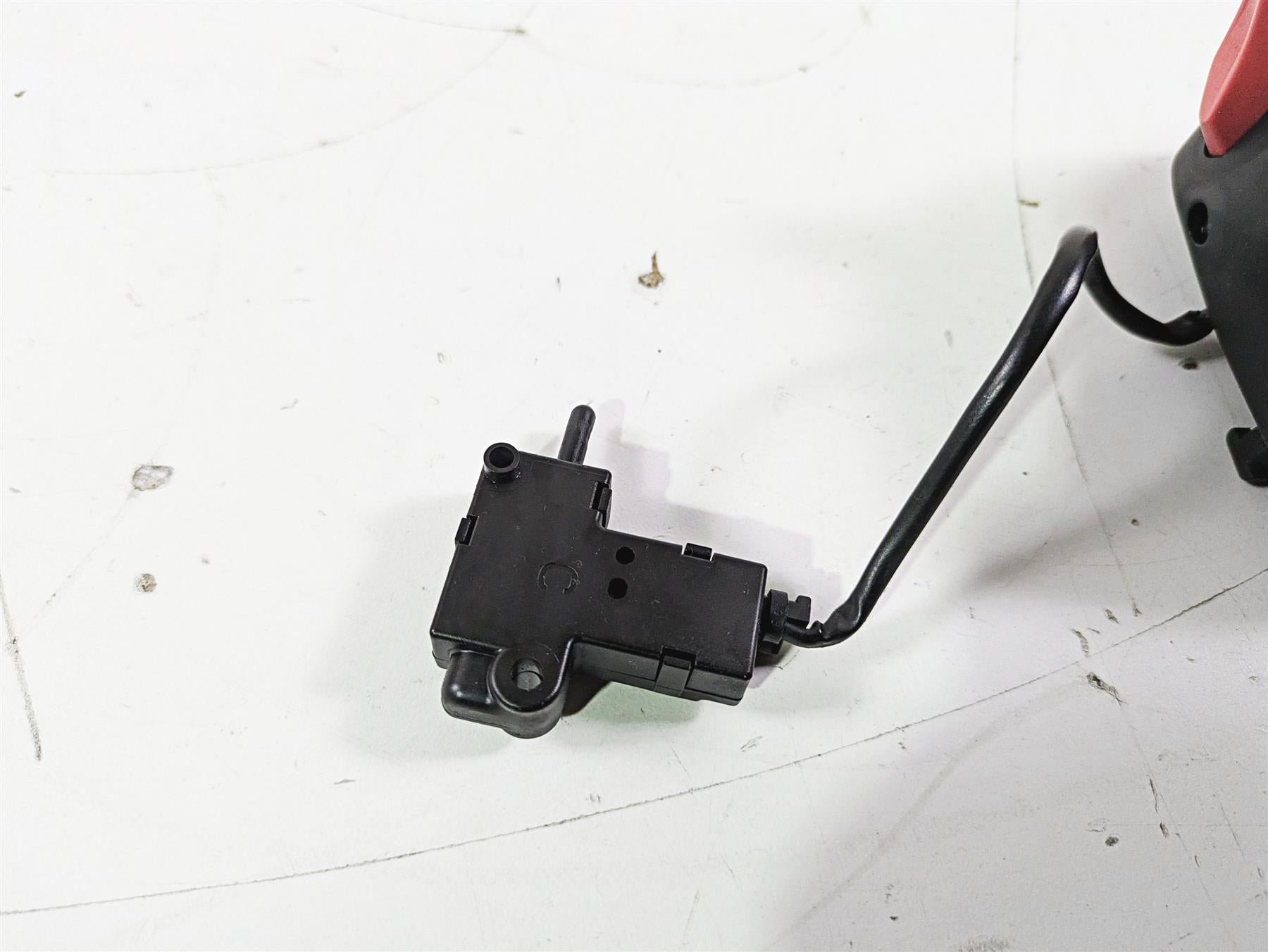 2019 Triumph Speed Triple RS 1050 Left Hand Control Switch READ T2044780 {{ shop.shopifyCountryName }} - Mototech271