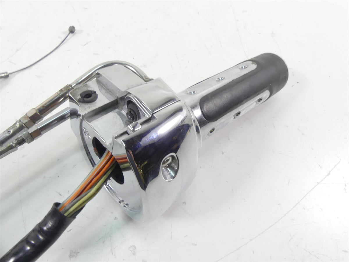 2007 Harley Touring FLHR SE CVO Road King Right Start Control Switch 71684-06A {{ shop.shopifyCountryName }} - Mototech271