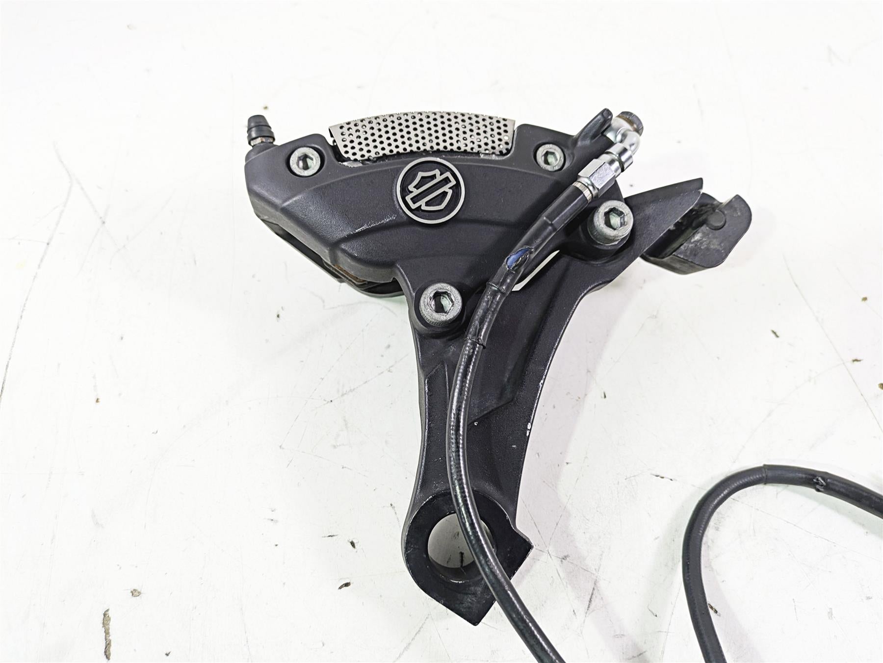 2012 Harley VRSCF Muscle V Rod Brembo Rear Brake Caliper + Line 43050-08 {{ shop.shopifyCountryName }} - Mototech271