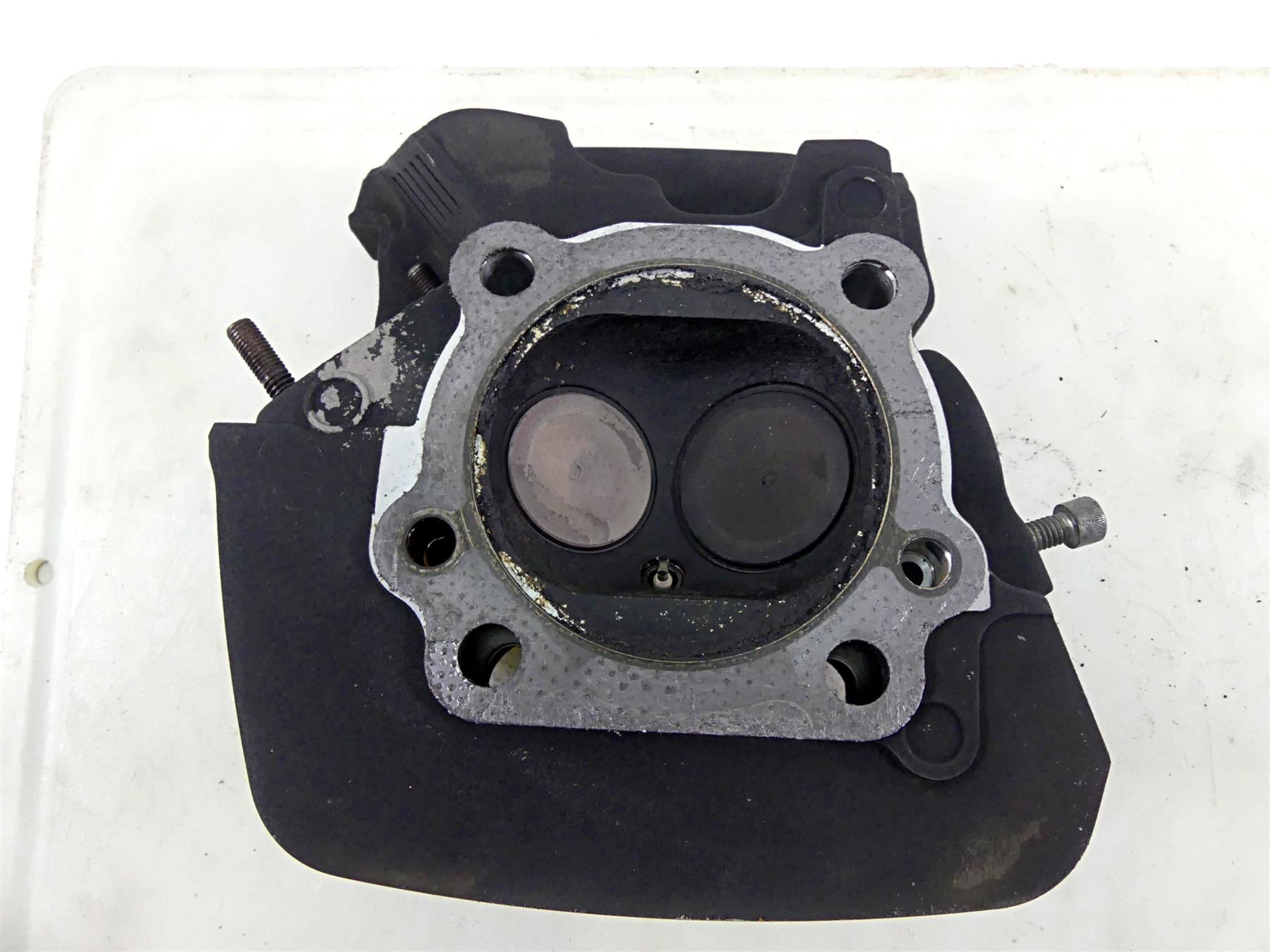 2007 Harley Touring FLHRC Road King Rear Cylinder Head Cylinderhead 96 17179-06 {{ shop.shopifyCountryName }} - Mototech271
