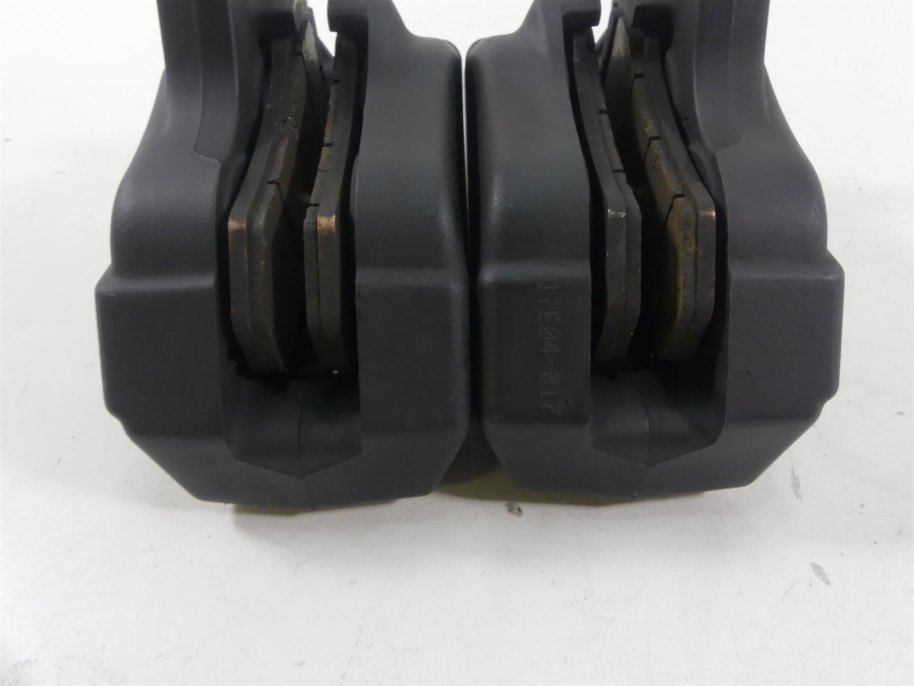 2017 Harley Touring FLHTKL Electra Glide Front Brake Caliper Set 43027-08 {{ shop.shopifyCountryName }} - Mototech271