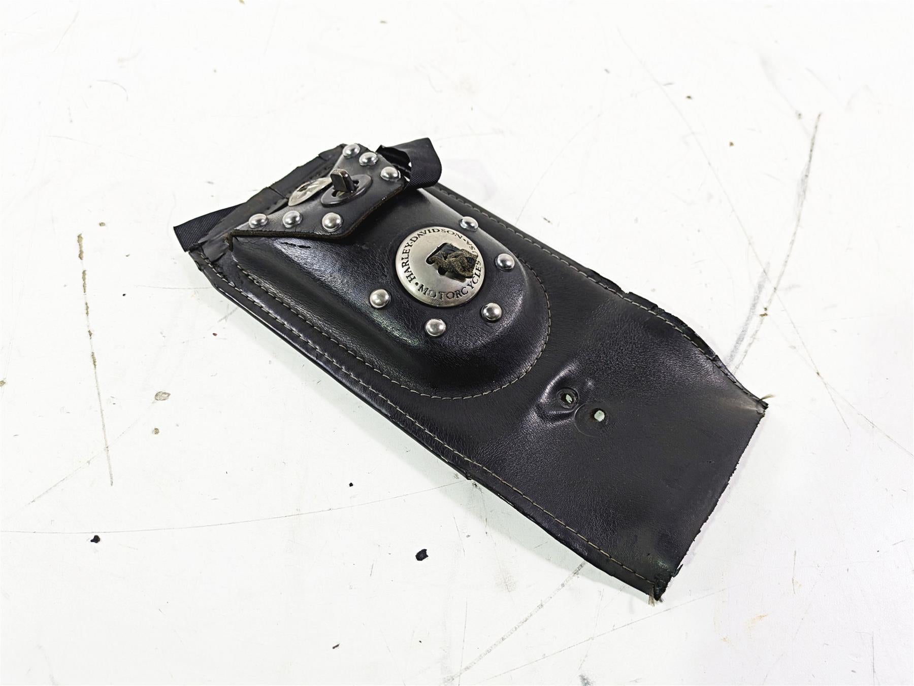 1992 Harley FLSTC Softail Heritage Leather Fuel Tank Panel Dash Bag 91407-00 {{ shop.shopifyCountryName }} - Mototech271