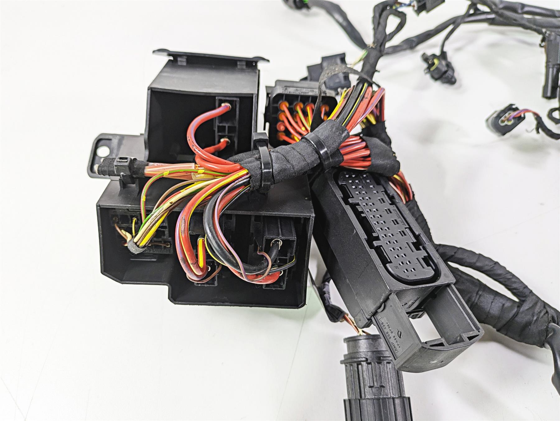 2016 BMW S1000RR K46 Wiring Harness & Engine Harness DDC 61118556087 {{ shop.shopifyCountryName }} - Mototech271