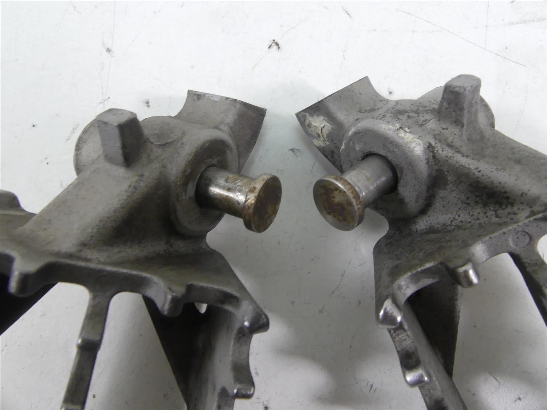 2012 BMW R1200 GS K255 Adventure Front Footpeg Foot Peg Rest Set 46717694557 {{ shop.shopifyCountryName }} - Mototech271
