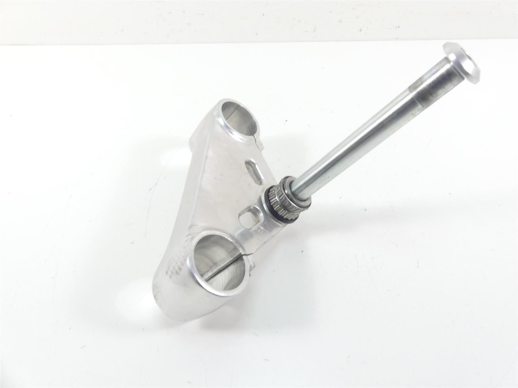 2011 Harley VRSCF Muscle Rod Lower Triple Tree Steering Clamp 46892-09B {{ shop.shopifyCountryName }} - Mototech271