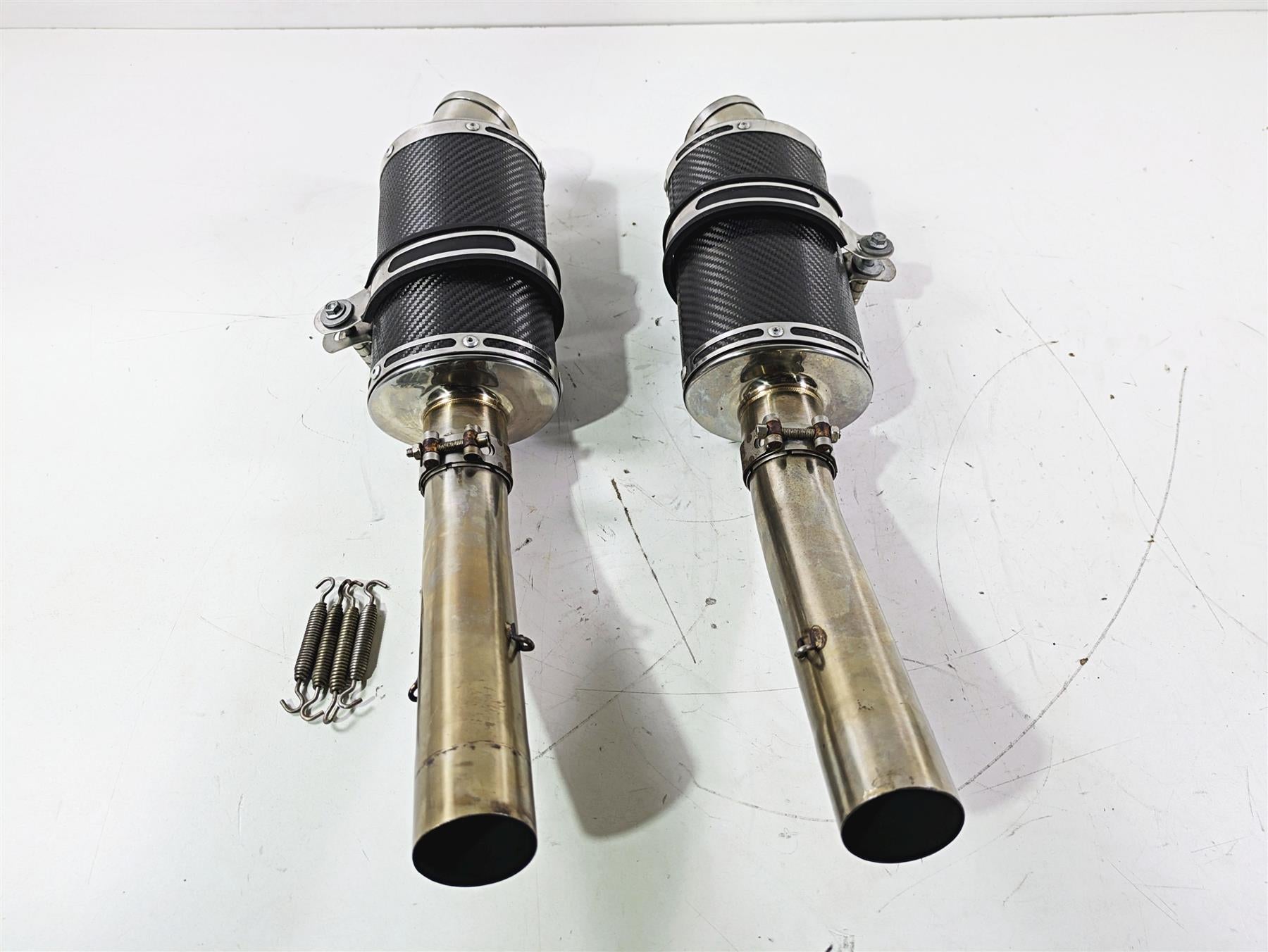 2008 Aprilia RSVR 1000 Factory Delkevic 225mm Carbon Exhaust Muffler Set KIT0318 {{ shop.shopifyCountryName }} - Mototech271