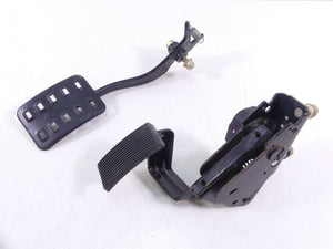 2018 Can-Am Maverick 1000R XMR Accelerator & Brake Pedal Set 318060 705600724 | Mototech271