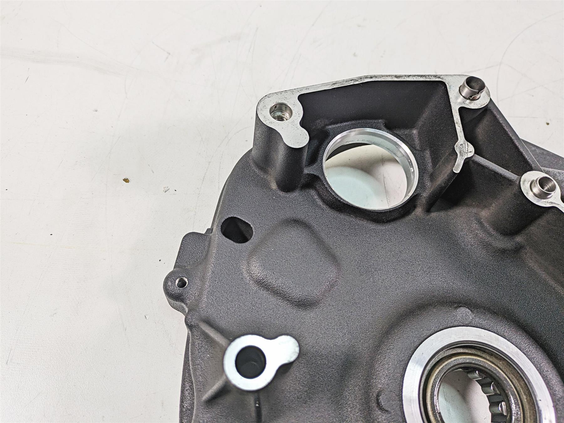 2020 Harley Softail FXBB Street Bob Inner Primary Drive Clutch Cover 36500099 {{ shop.shopifyCountryName }} - Mototech271