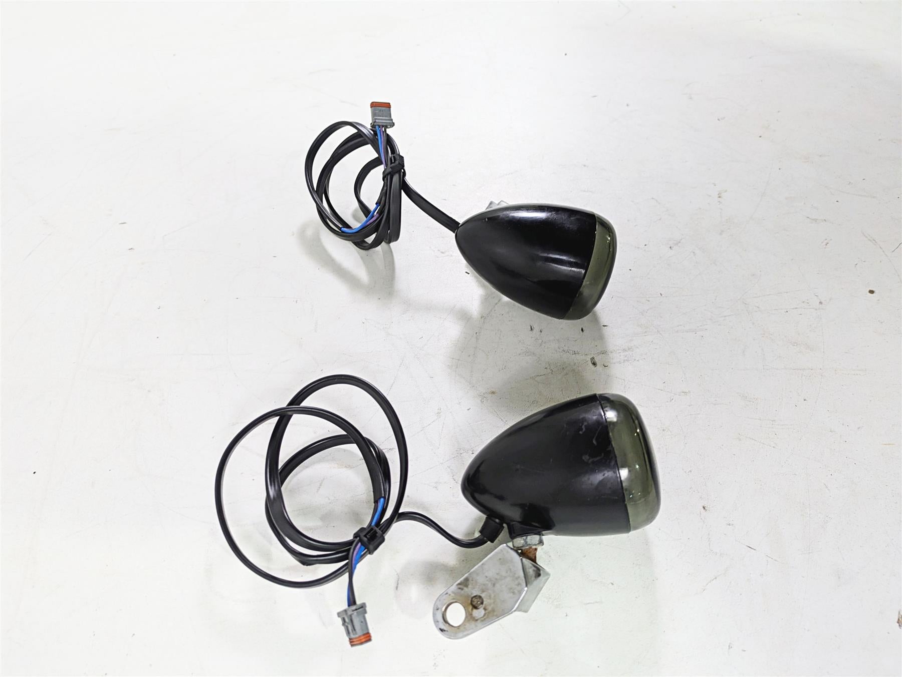 2018 Harley FXBR Softail Breakout Front Blinker Turn Signal Set -Read 67800523 {{ shop.shopifyCountryName }} - Mototech271