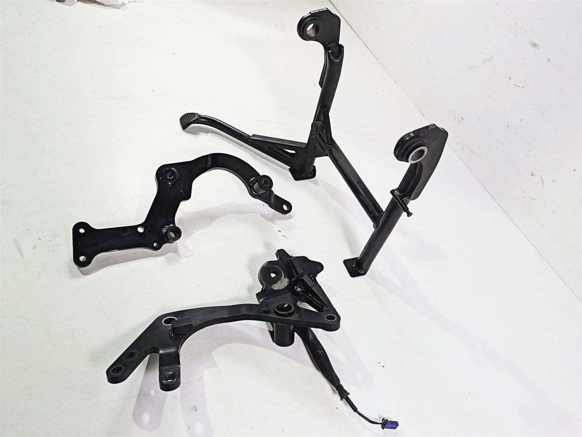 2016 Moto Guzzi Stelvio 1200 8V NTX Center Kickstand & Mount Plates 883656 {{ shop.shopifyCountryName }} - Mototech271