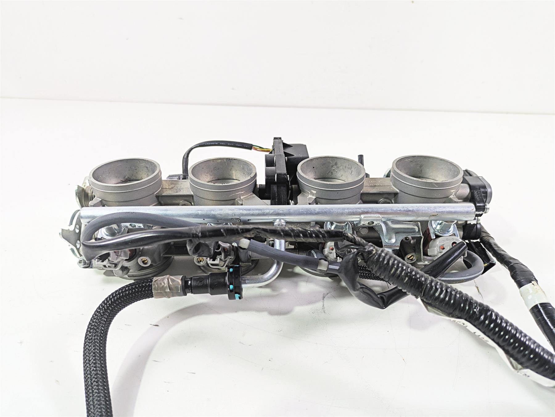 2023 Kawasaki ZX1400 ZX14R Ninja Throttle Body Bodies & Wirirng Set 16163-0780 {{ shop.shopifyCountryName }} - Mototech271