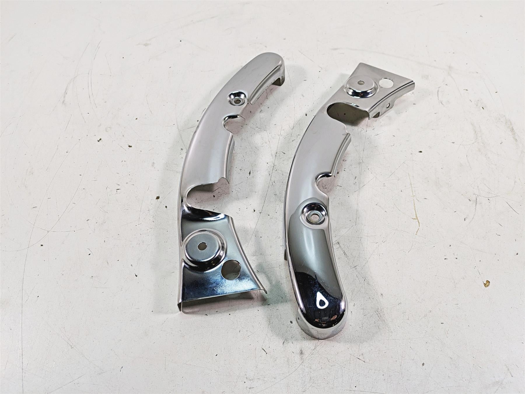 2009 Harley Touring FLHTCU Electra Glide Rear Fender Frame Struts 47526-09 {{ shop.shopifyCountryName }} - Mototech271