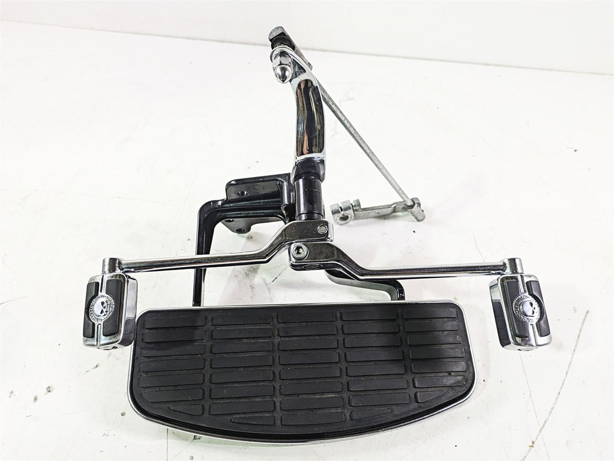 2004 Harley Softail FLSTF Fat Boy Front Left Floorboard Shifter Set 33630-00A {{ shop.shopifyCountryName }} - Mototech271