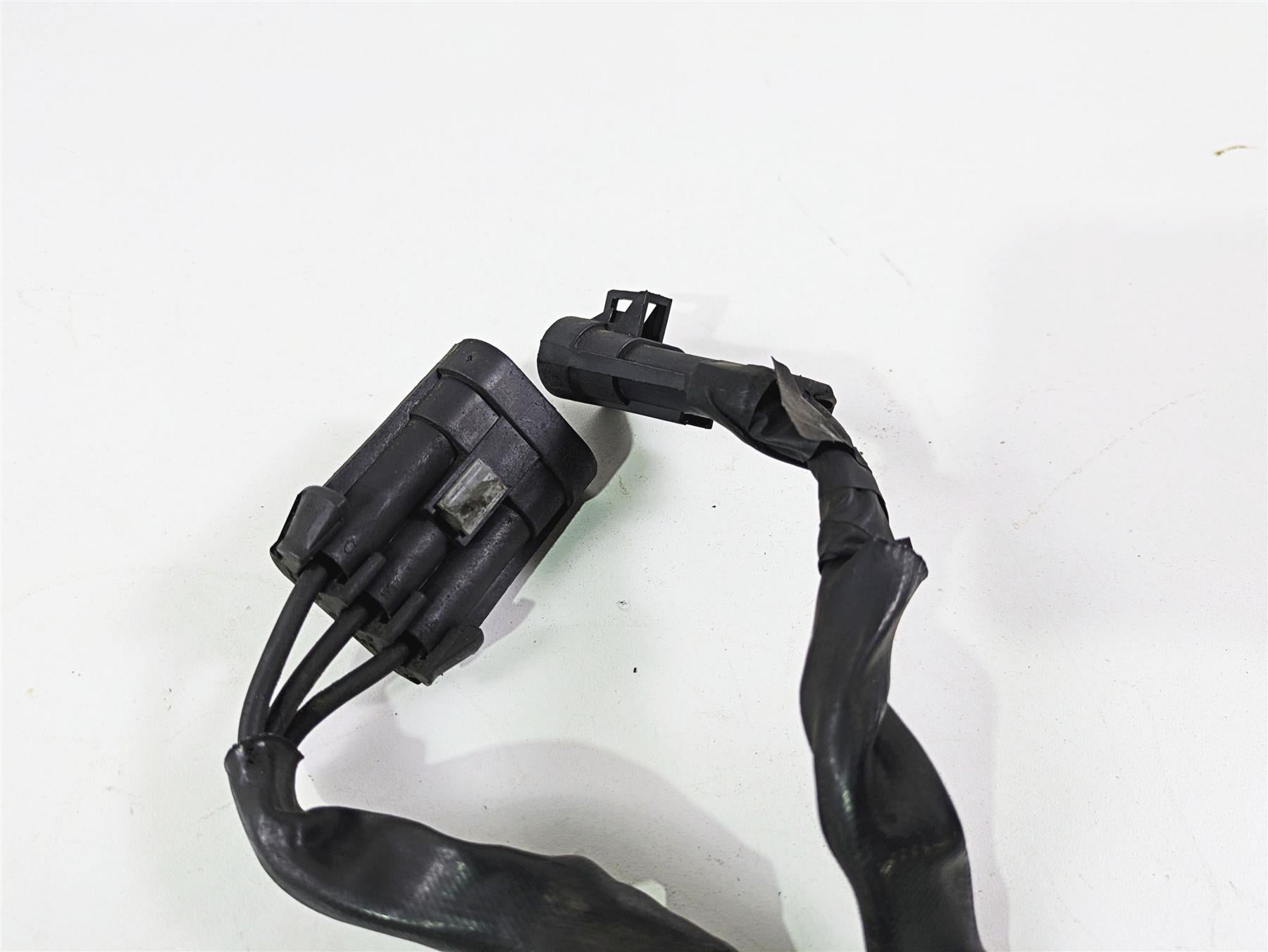 2018 Indian Springfield Dark Horse Rectifier Voltage Regulator 4014300 {{ shop.shopifyCountryName }} - Mototech271