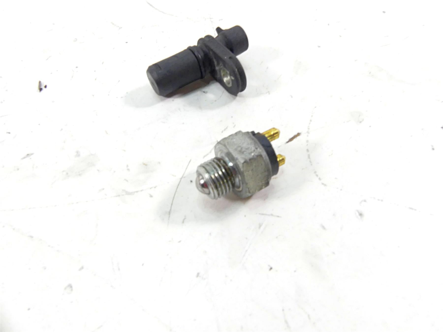2011 Harley Touring FLTRX Road Glide Tranny Neutral Switch & Sensor Set 33926-06 {{ shop.shopifyCountryName }} - Mototech271
