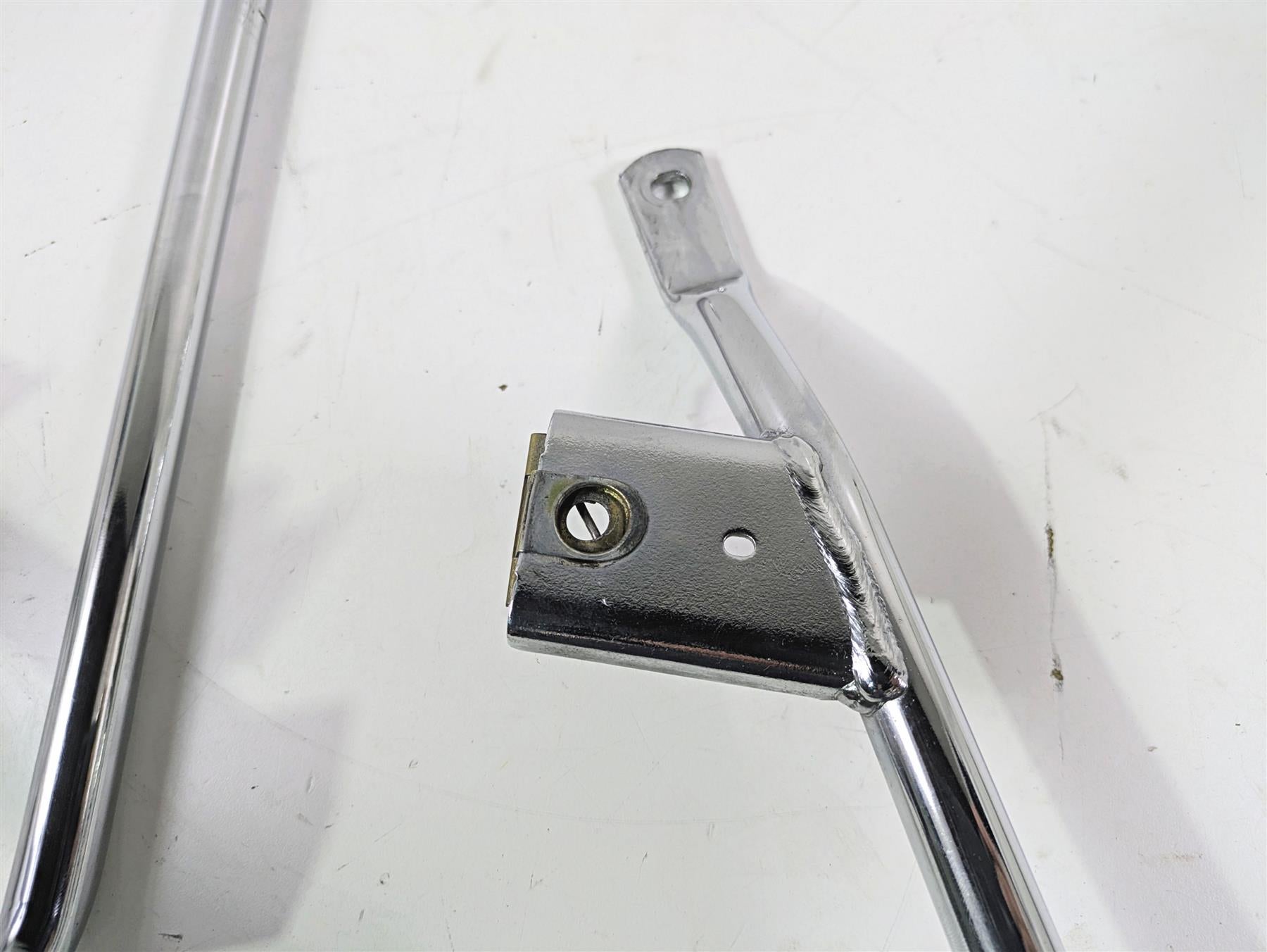 2010 Harley Touring FLHXSE CVO Street Glide Saddlebag Rack Mount Set 49206-09A {{ shop.shopifyCountryName }} - Mototech271