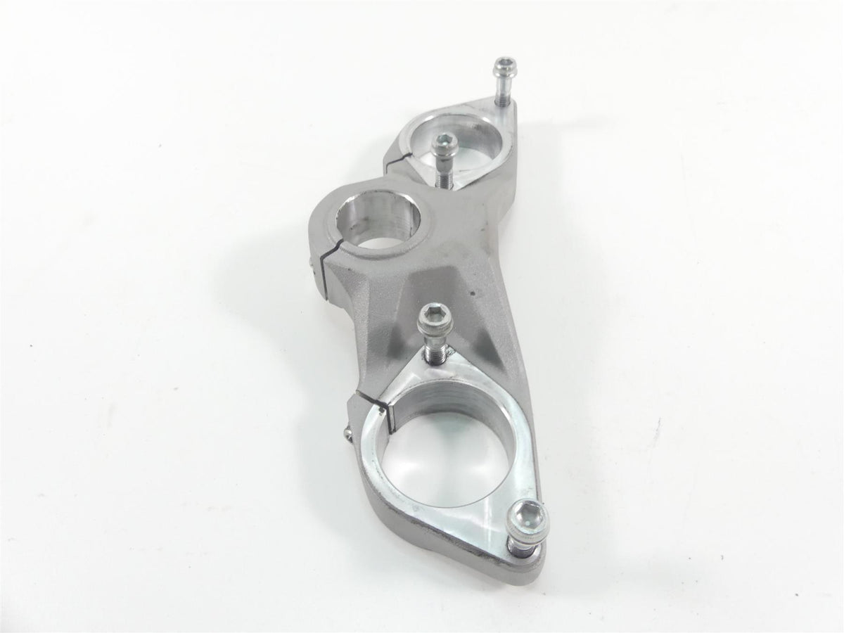 2017 Ducati 939 S Supersport Upper Triple Tree Steering Clamp 34111461AA {{ shop.shopifyCountryName }} - Mototech271