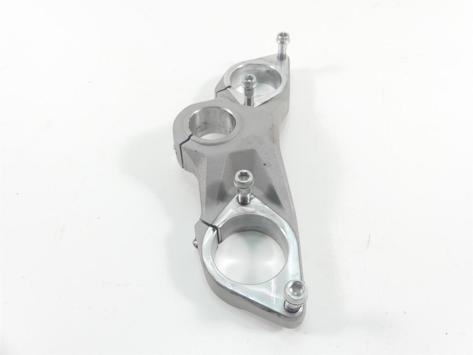 2017 Ducati 939 S Supersport Upper Triple Tree Steering Clamp 34111461AA {{ shop.shopifyCountryName }} - Mototech271