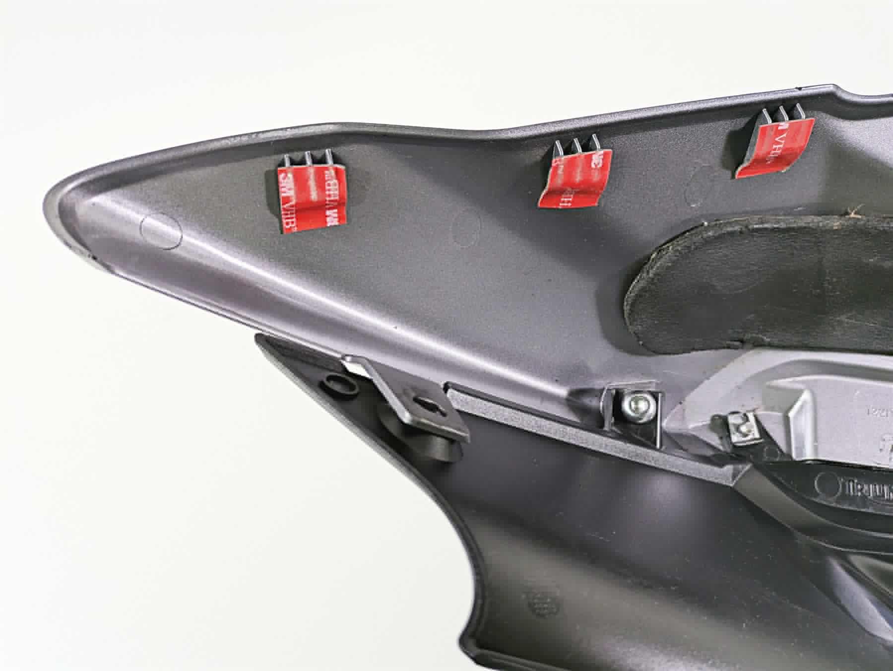 2015 Triumph Tiger Explorer XC Right Main Tank Fairing Cover Set T2304407 {{ shop.shopifyCountryName }} - Mototech271
