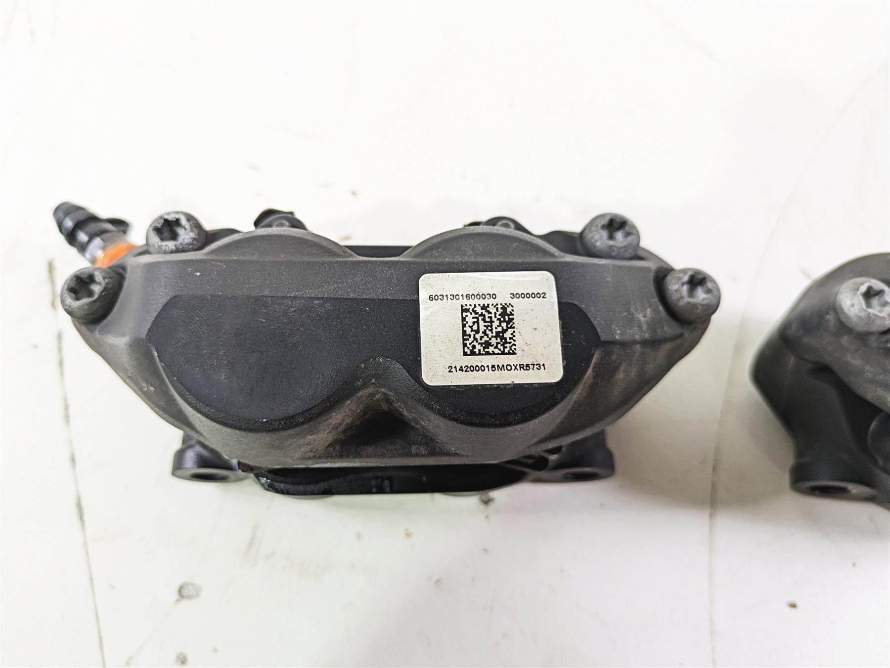 2022 KTM 1290 Super Adventure S 100mm Brembo Front Brake Calipers 6031301500130 {{ shop.shopifyCountryName }} - Mototech271
