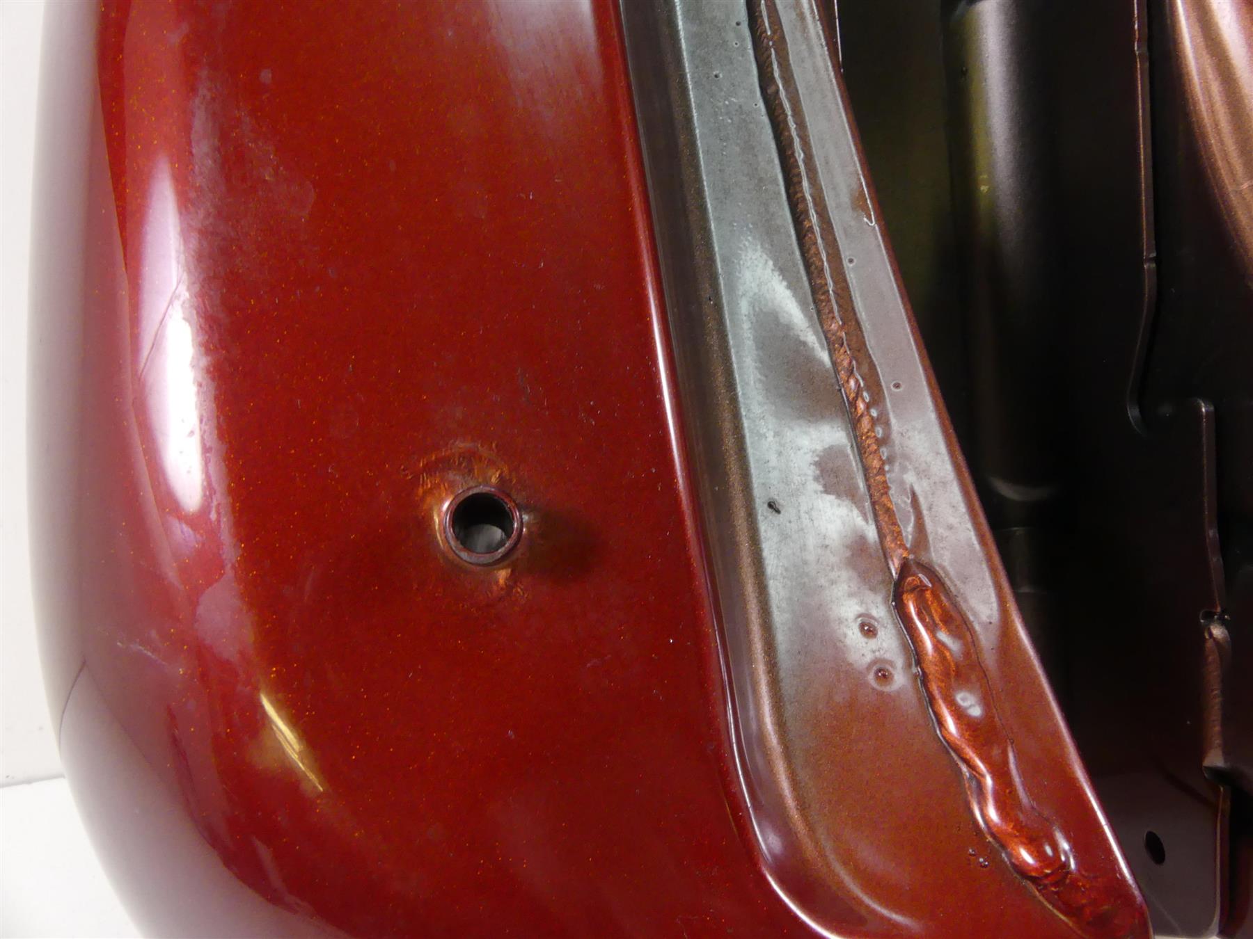 2009 Harley FXDF Dyna Fat Bob Fuel Gas Petrol Tank 61000705 {{ shop.shopifyCountryName }} - Mototech271