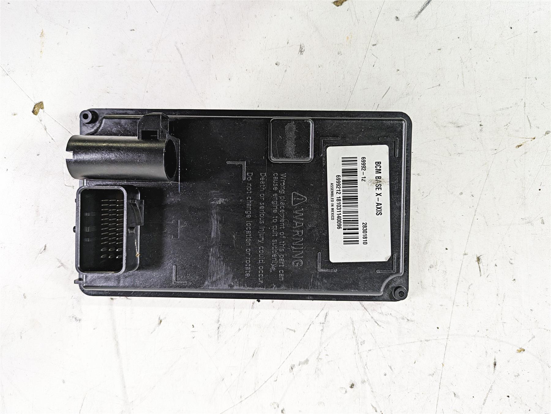 2013 Harley FXDWG Dyna Wide Glide Bcm Body Control Module X-Axis 69992-12 {{ shop.shopifyCountryName }} - Mototech271