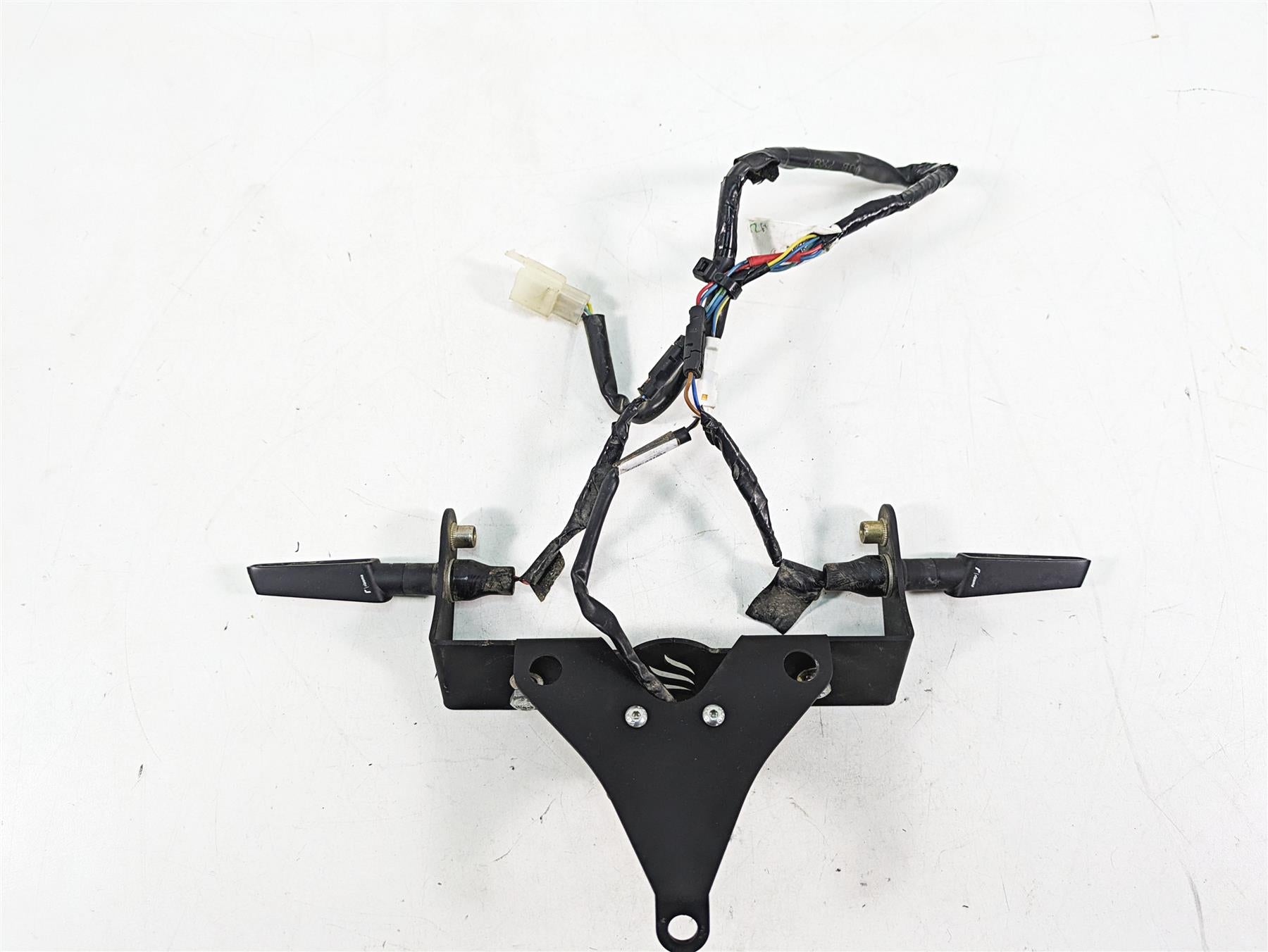 2021 Aprilia RS660 Fender Eliminator Plate Holder + Rizoma Blinker Set FR130B {{ shop.shopifyCountryName }} - Mototech271