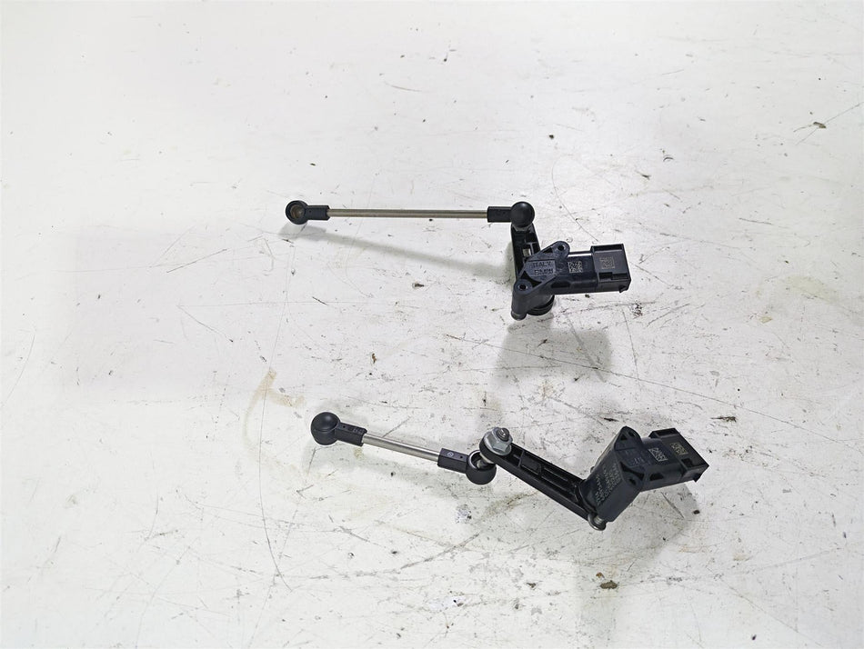 2022 BMW R1250 RT K052 Front Rear Bike Leveling Sensor Set 37146870000 {{ shop.shopifyCountryName }} - Mototech271