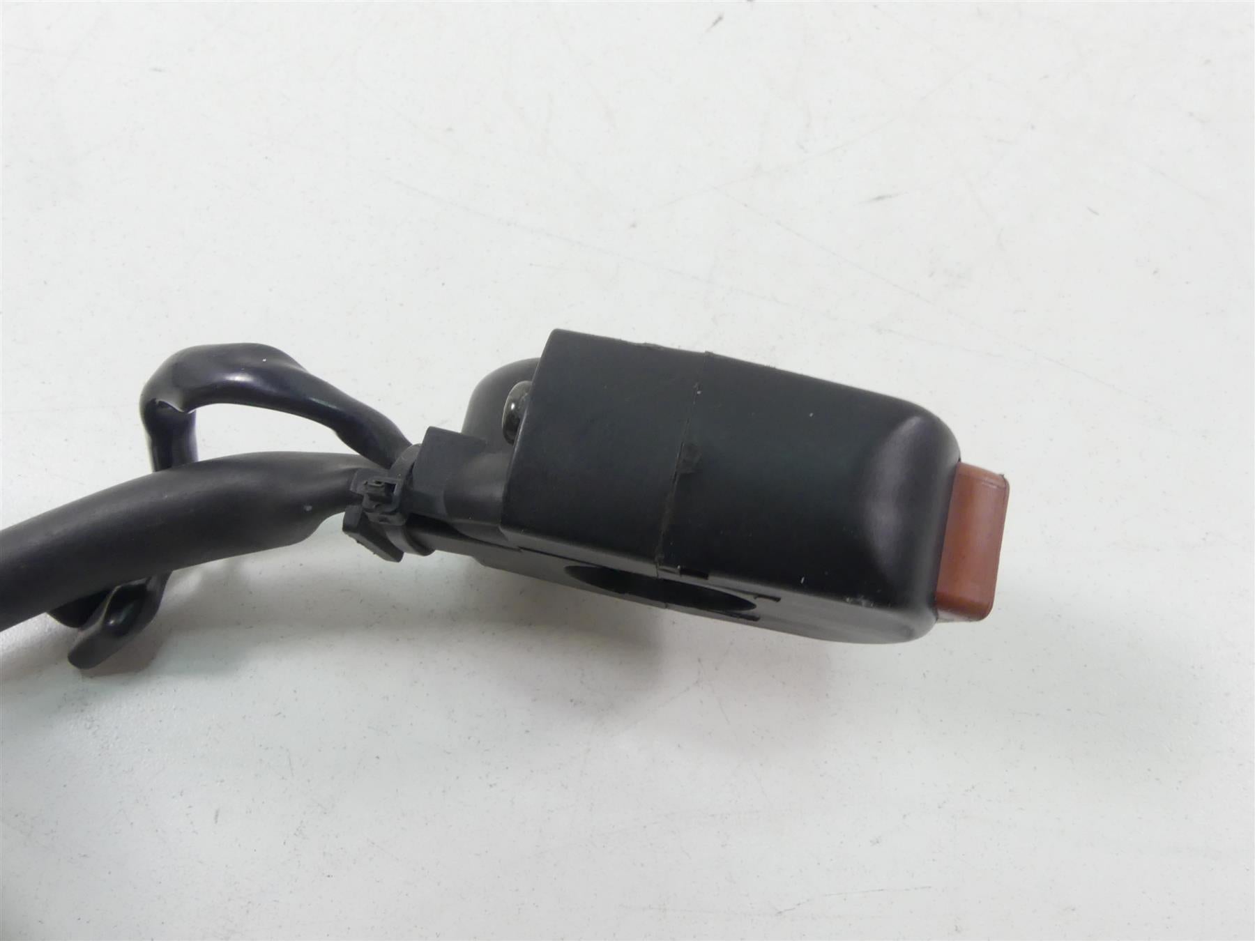 2004 Honda CBR1000RR SC57 Right Hand Start Kill Control Switch 35130-MEL-J00 {{ shop.shopifyCountryName }} - Mototech271