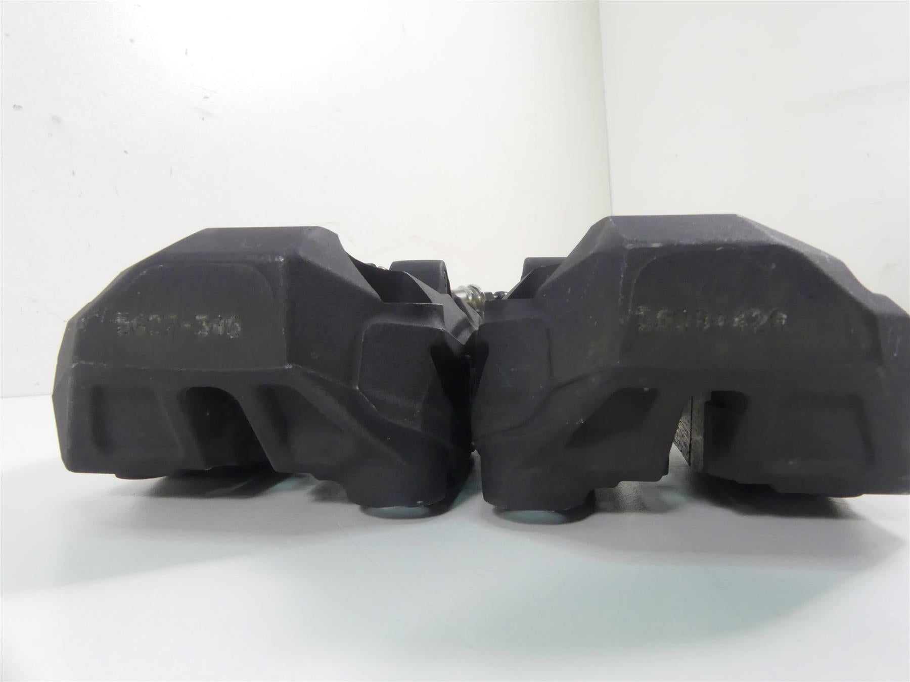 2016 BMW R nineT R9T K21 Front Brembo Brake Caliper Set 34118535161 34118535162 {{ shop.shopifyCountryName }} - Mototech271